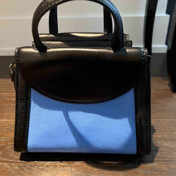 Blue, Black and White Kate Spade purse - Picture 2 of 6